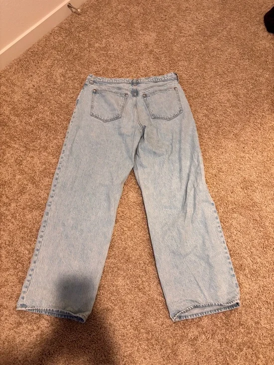 Abercrombie & Fitch High-Rise Loose Jeans — Light Blue Sz 14L - Picture 5 of 5